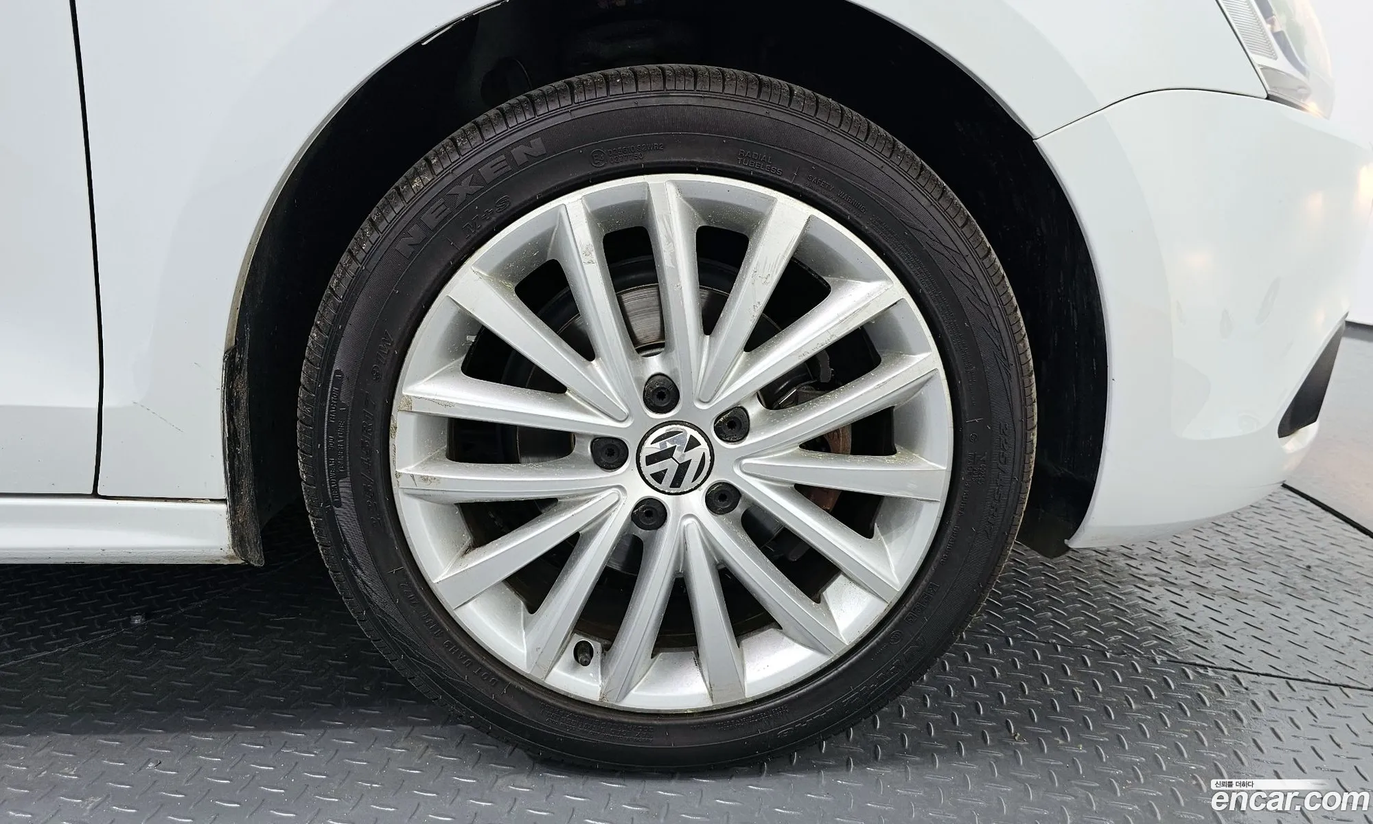 Volkswagen Jetta 16 Tdi Bluemotion 2014 - фотография 4902730