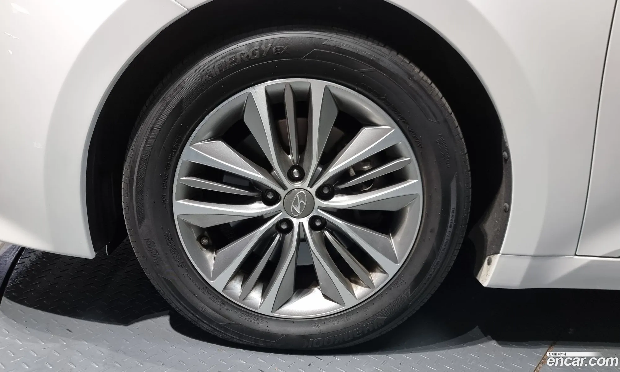 Hyundai Grandeur V Hg220 Diesel Modern 2015 - фотография 19634330