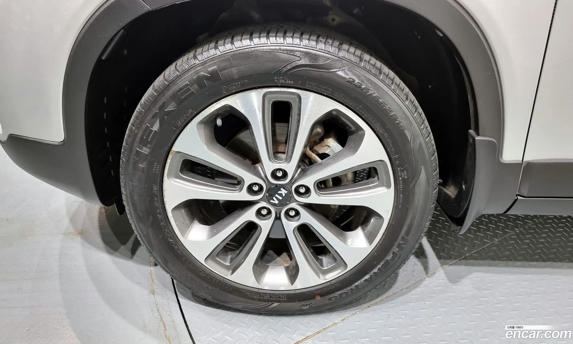 Kia Sorento Ii Diesel 20 2Wd 2013 - фотография 12285107