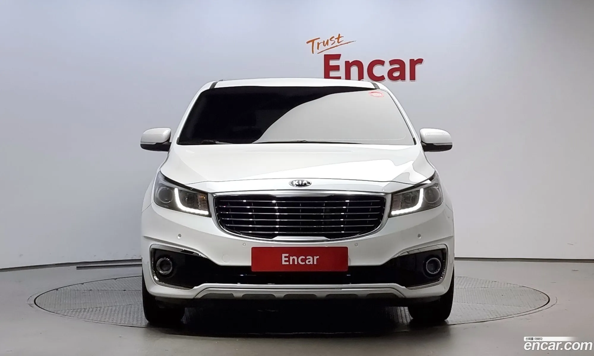 Kia Carnival 9-Seater Child Safety Car 2017 - фотография 17308785