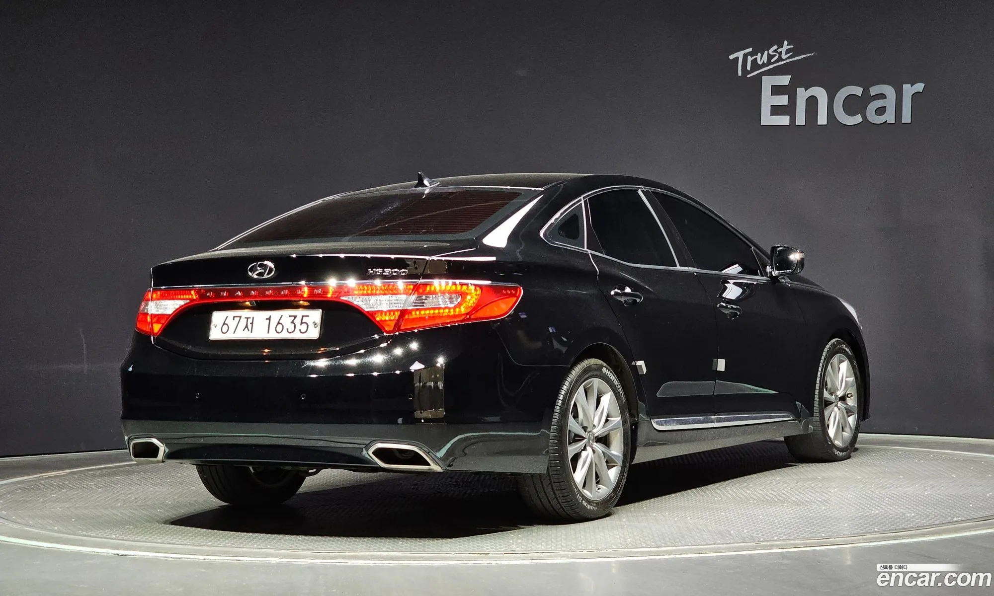 Hyundai Grandeur V Hg240 Modern 2015 - фотография 14336085
