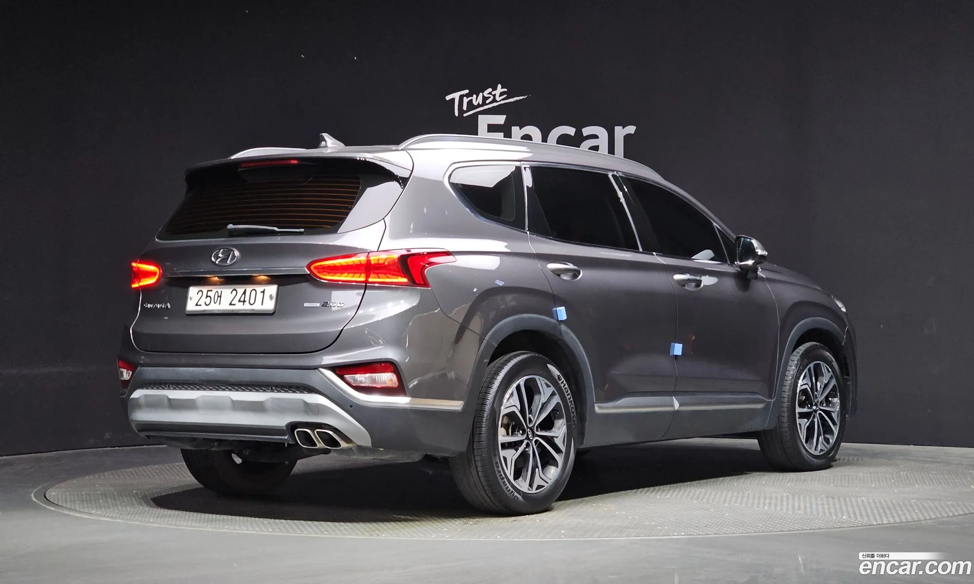 Hyundai Santa Fe Diesel 20 4Wd 2019 - фотография 13595583