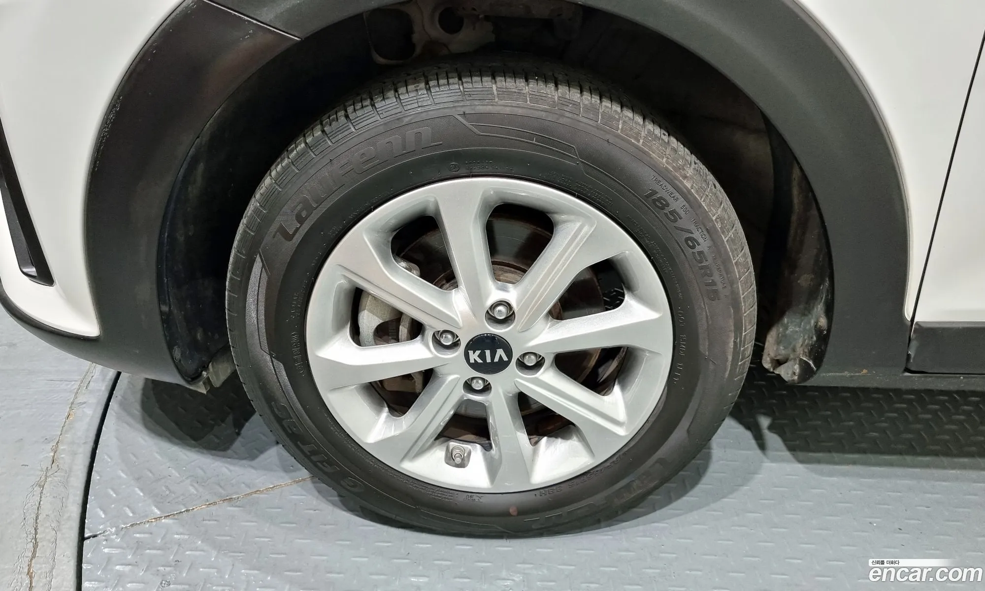 Kia Stonic Diesel 16 Deluxe - фотография 14909927