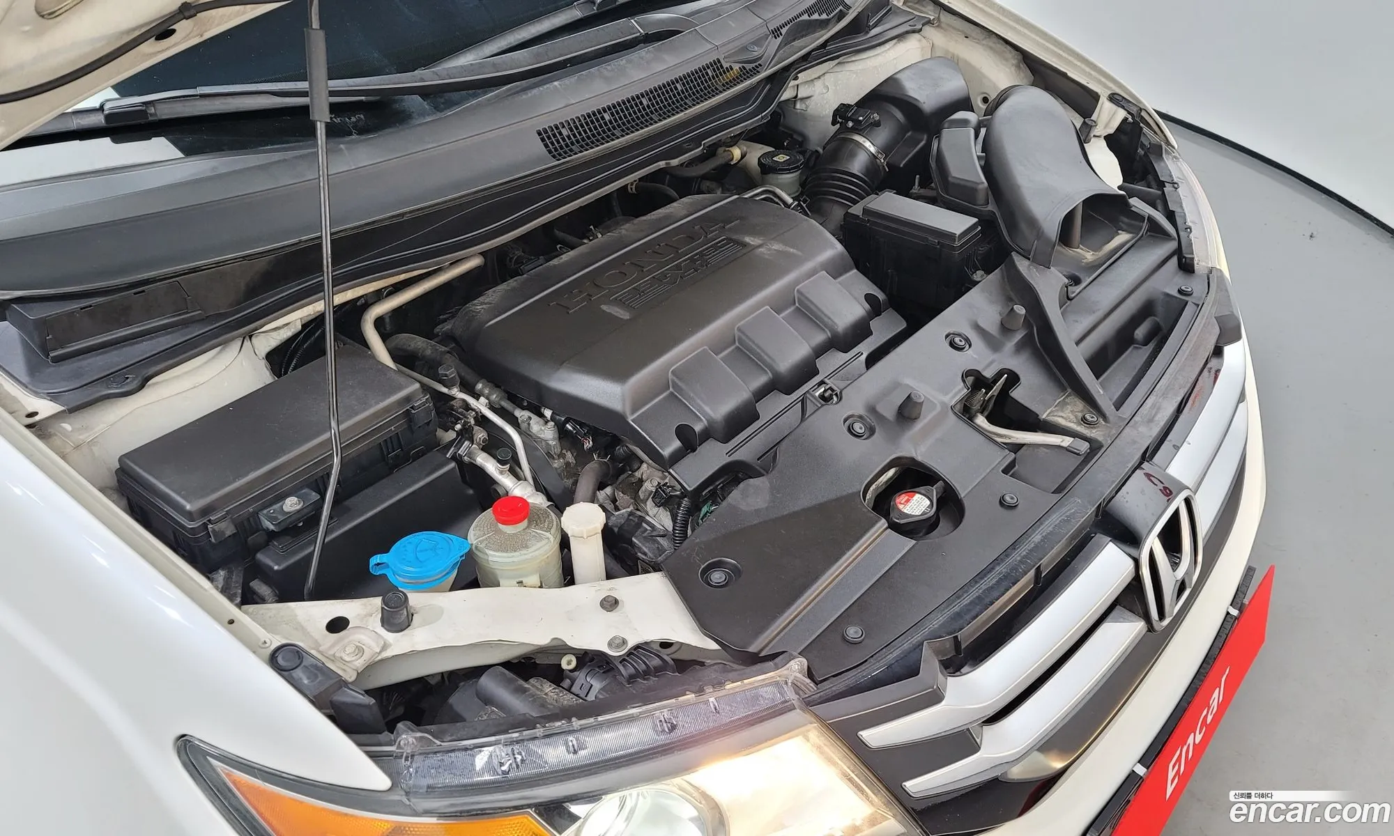 Honda Odyssey 35 2015 - фотография 12676244