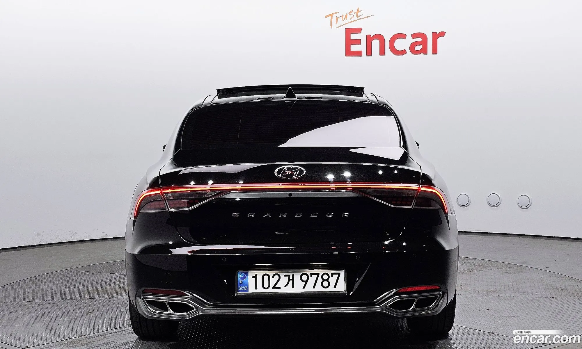 Hyundai Grandeur Vi Calligraphy 2021 - фотография 12060848
