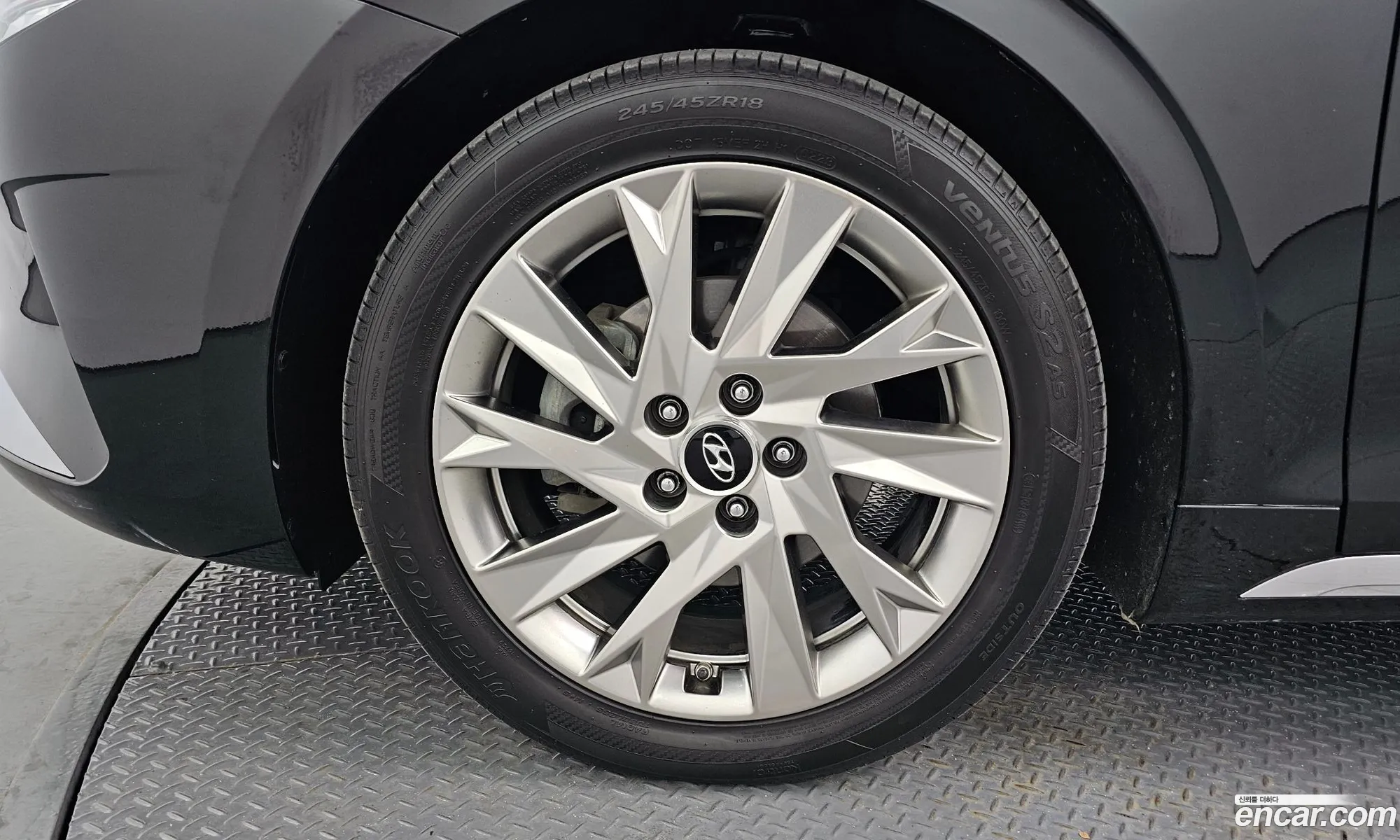 Hyundai Grandeur Vi Calligraphy 2021 - фотография 12060849