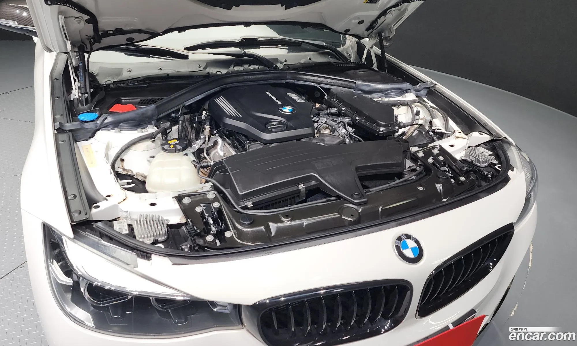 BMW 6Er Iv G32 Gt 320D Premium 2020 - фотография 16668908
