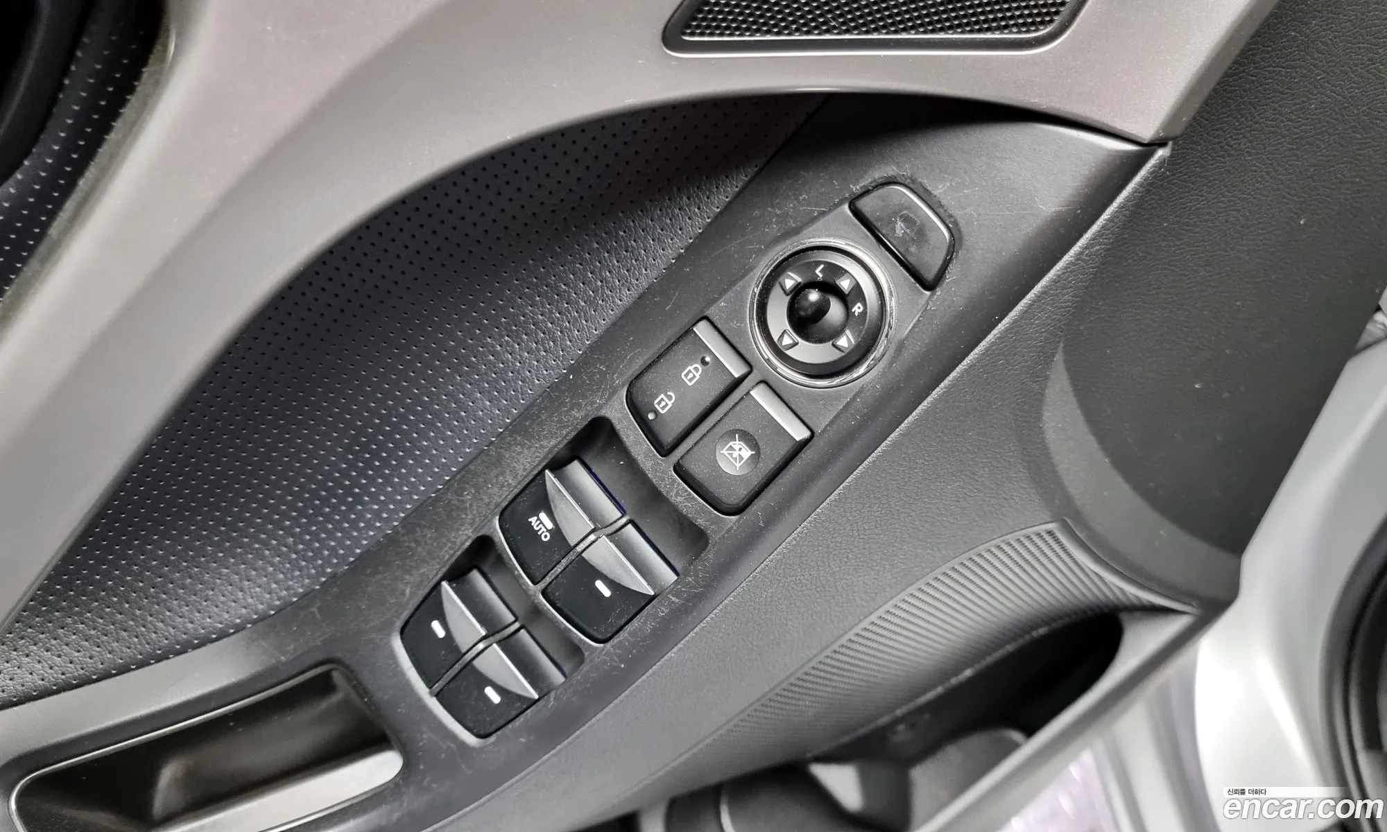 Korex Auto Trade - фотография 12133236