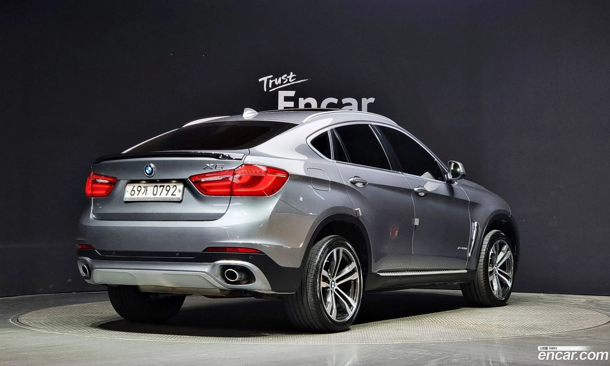 BMW X6 Ii F16 xDrive 30D 2015 - фотография 16873367