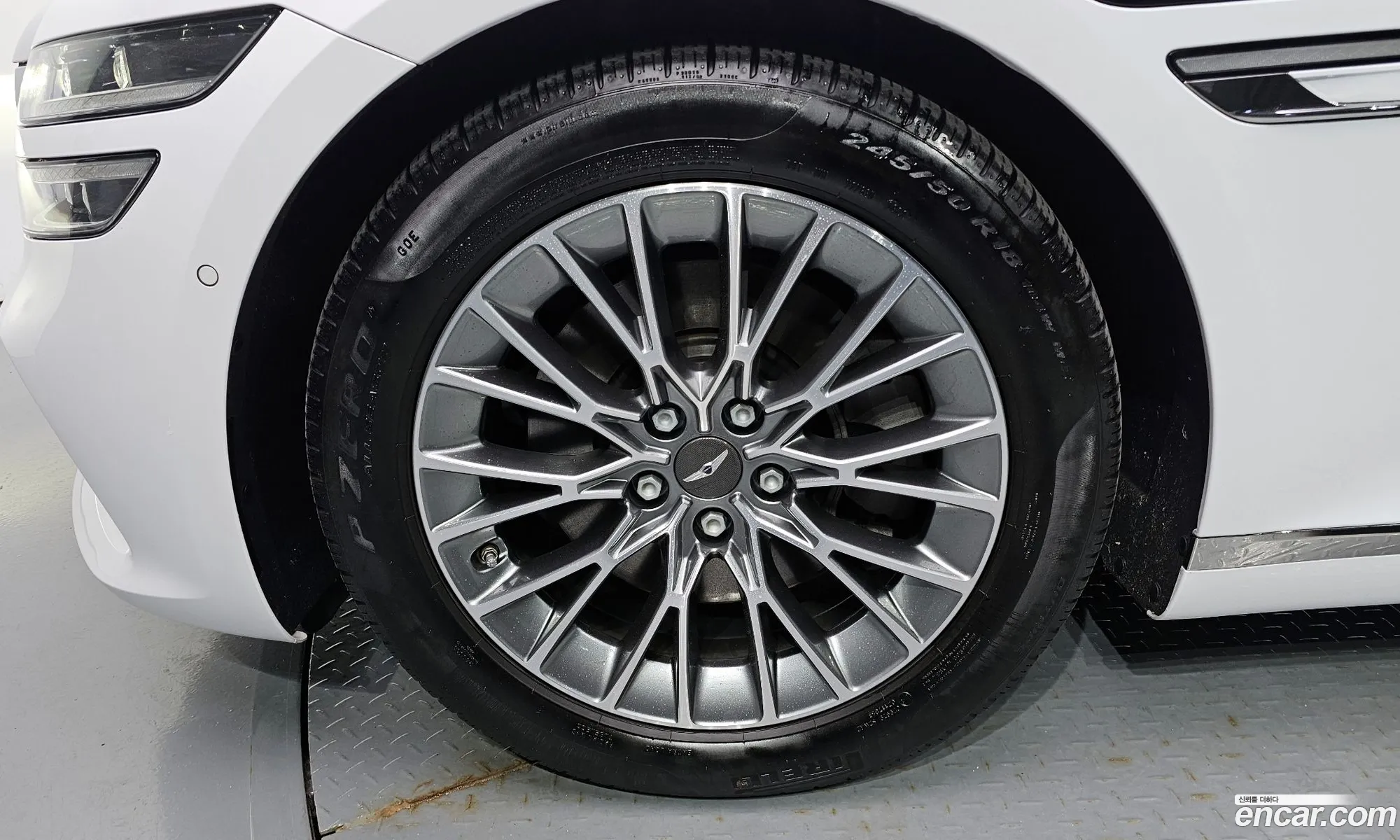 Genesis G80 Ii Gasoline 25 Turbo 2Wd 2022 - фотография 14377757