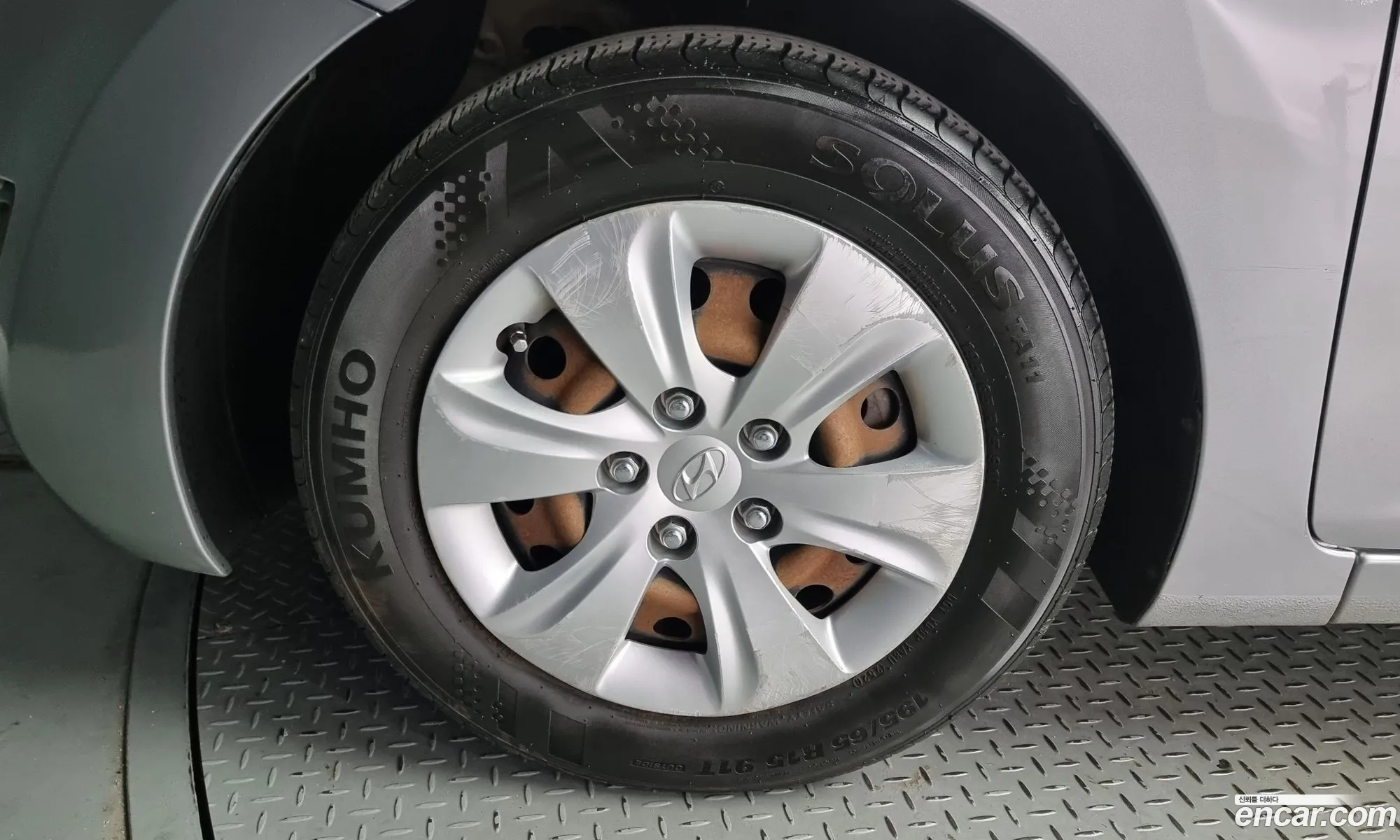 Hyundai Avante V M16 Gdi Deluxe 2012 - фотография 11577457