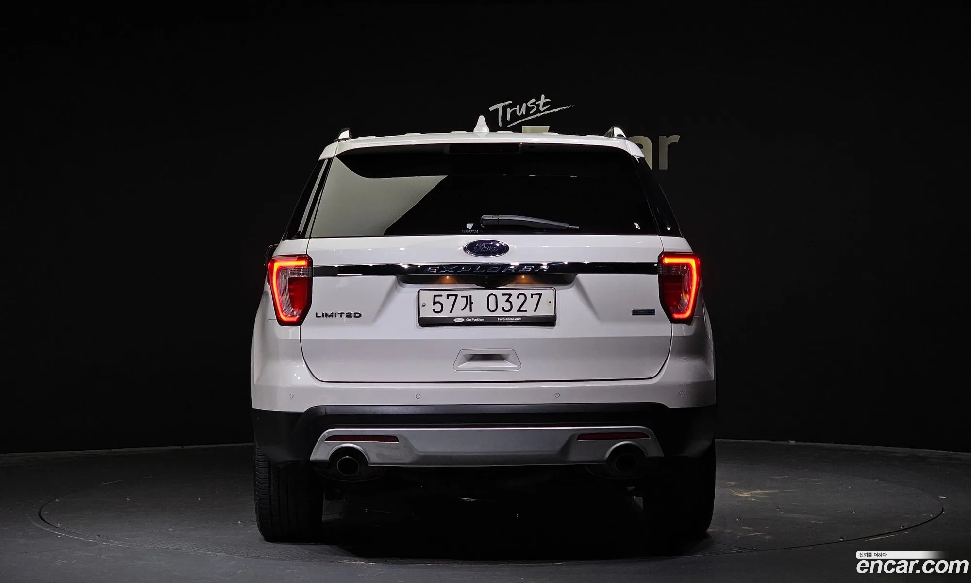 Ford Explorer 23 Limited 4Wd 2017 - фотография 14376439