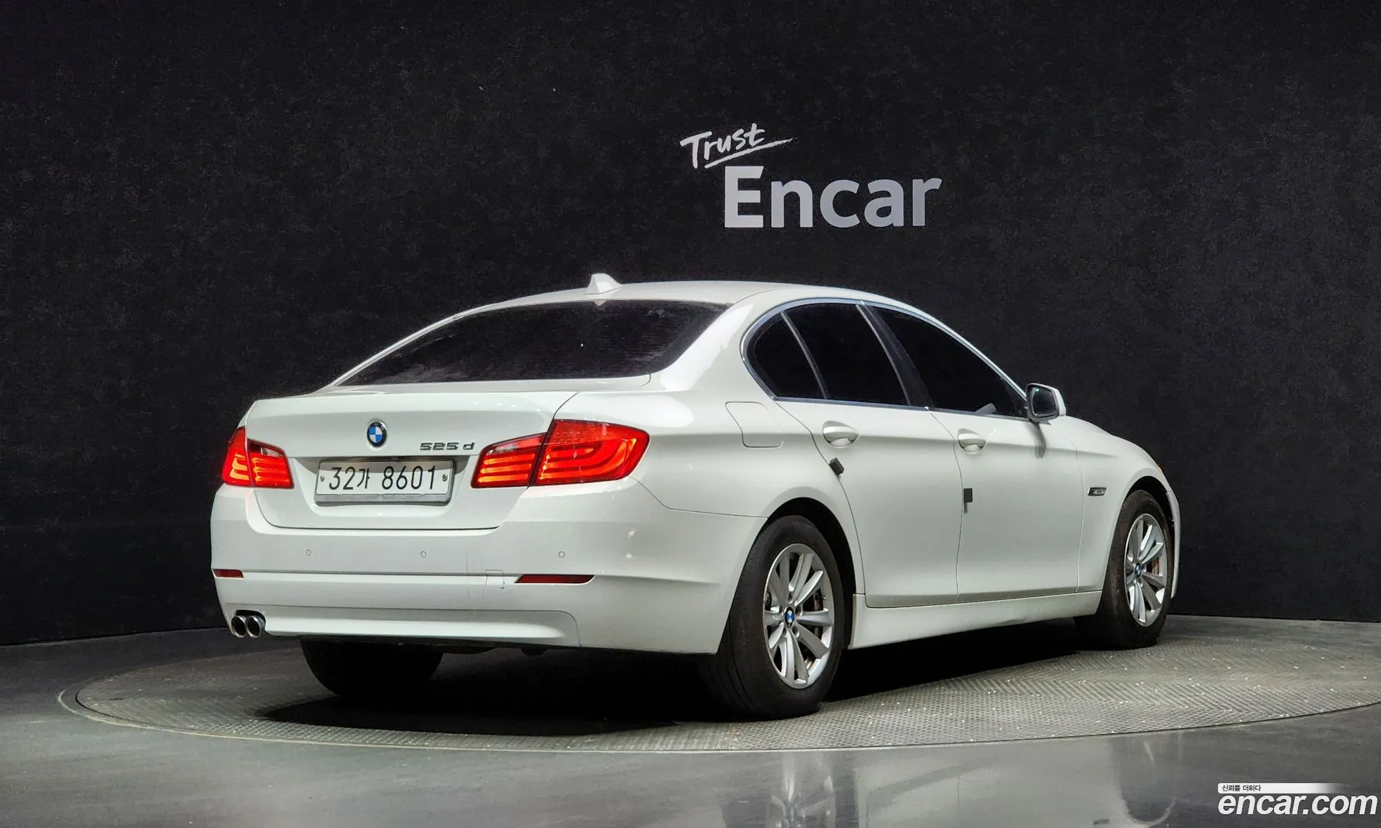 BMW 5Er Vi F10F11F07 525D 2013 - фотография 84796