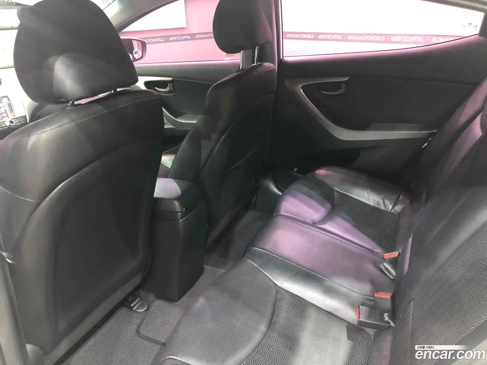 Hyundai Avante V M16 Gdi Luxury 2010 - фотография 19209952