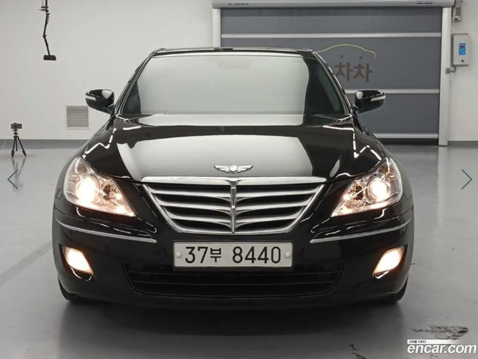 Hyundai Genesis I Bh330 Luxury 2010 - фотография 14331845