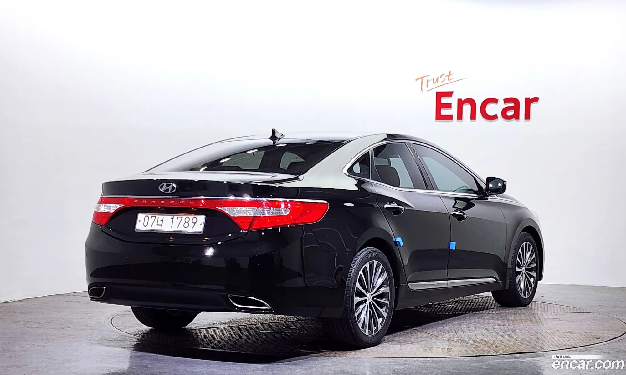 Hyundai Grandeur V Hg300 Premium 2014 - фотография 12654966
