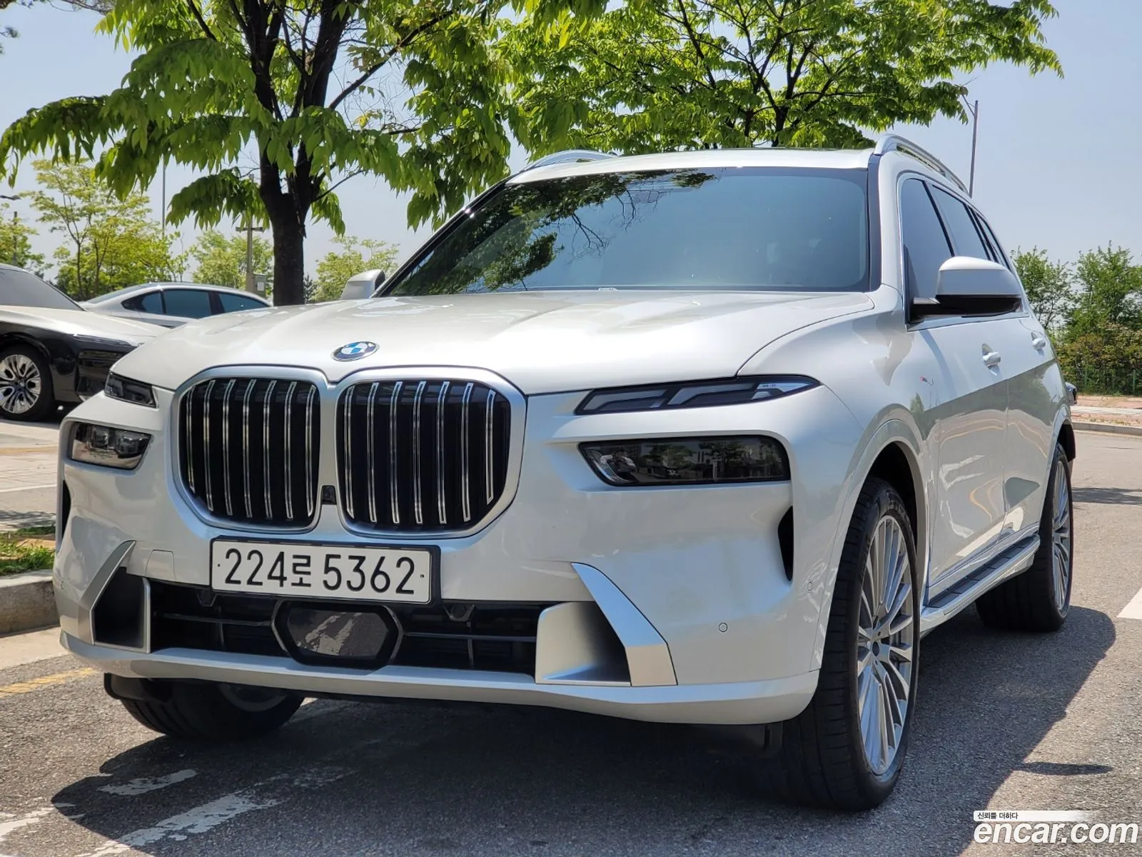 BMW X7 xDrive 40I Design Pure Excellence 6-Seater 2024 - фотография 15631041