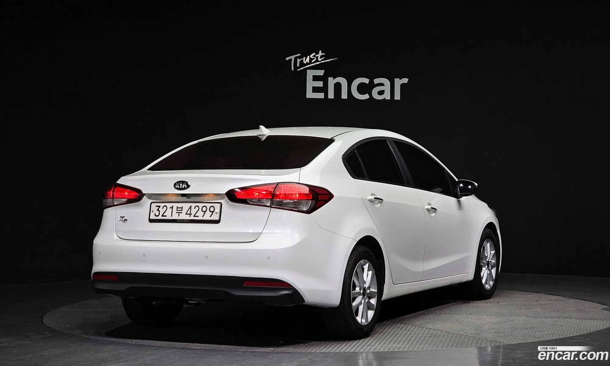 Kia K3 I Trendy 2017 - фотография 19682841