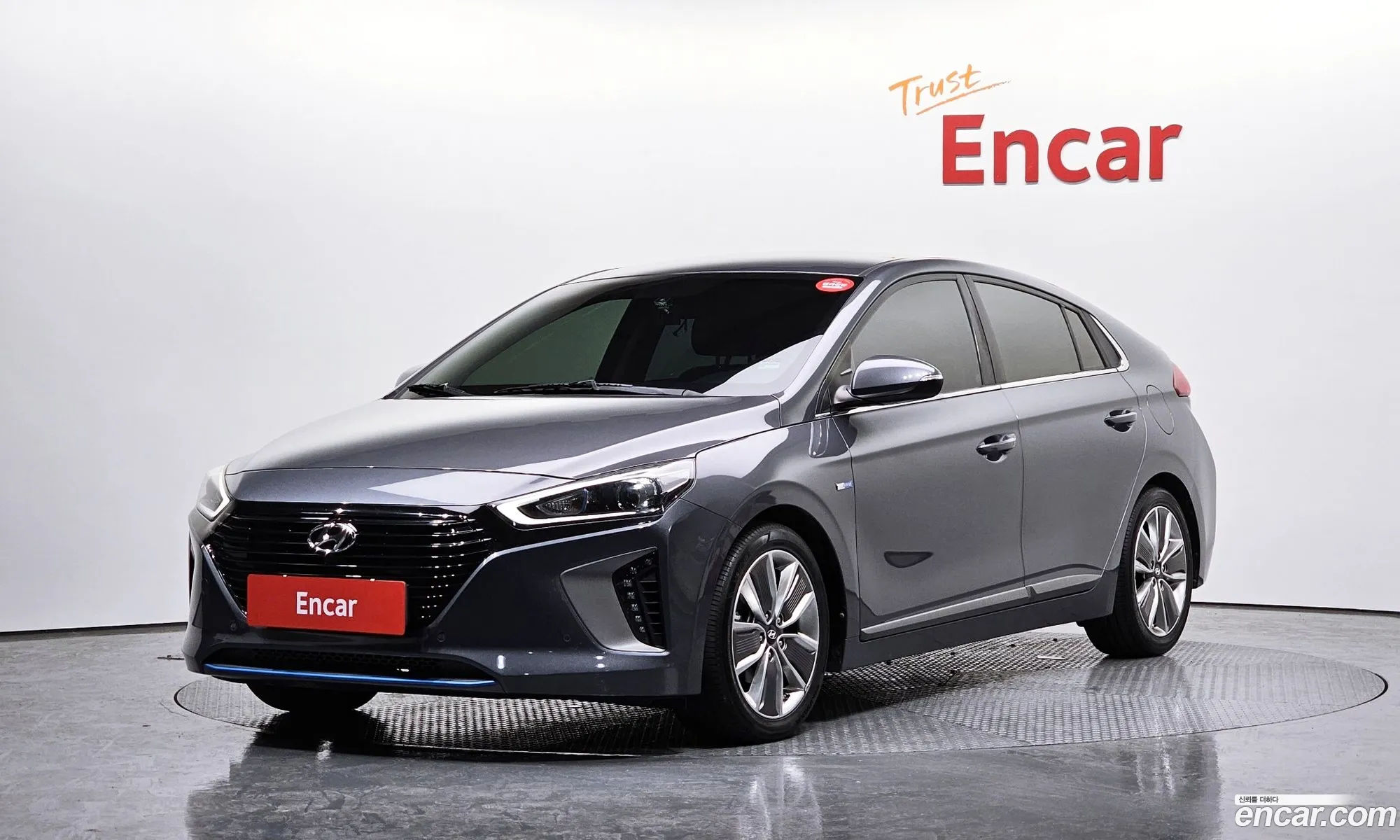 Hyundai Ioniq Ioniq Q 2017 - фотография 12083320