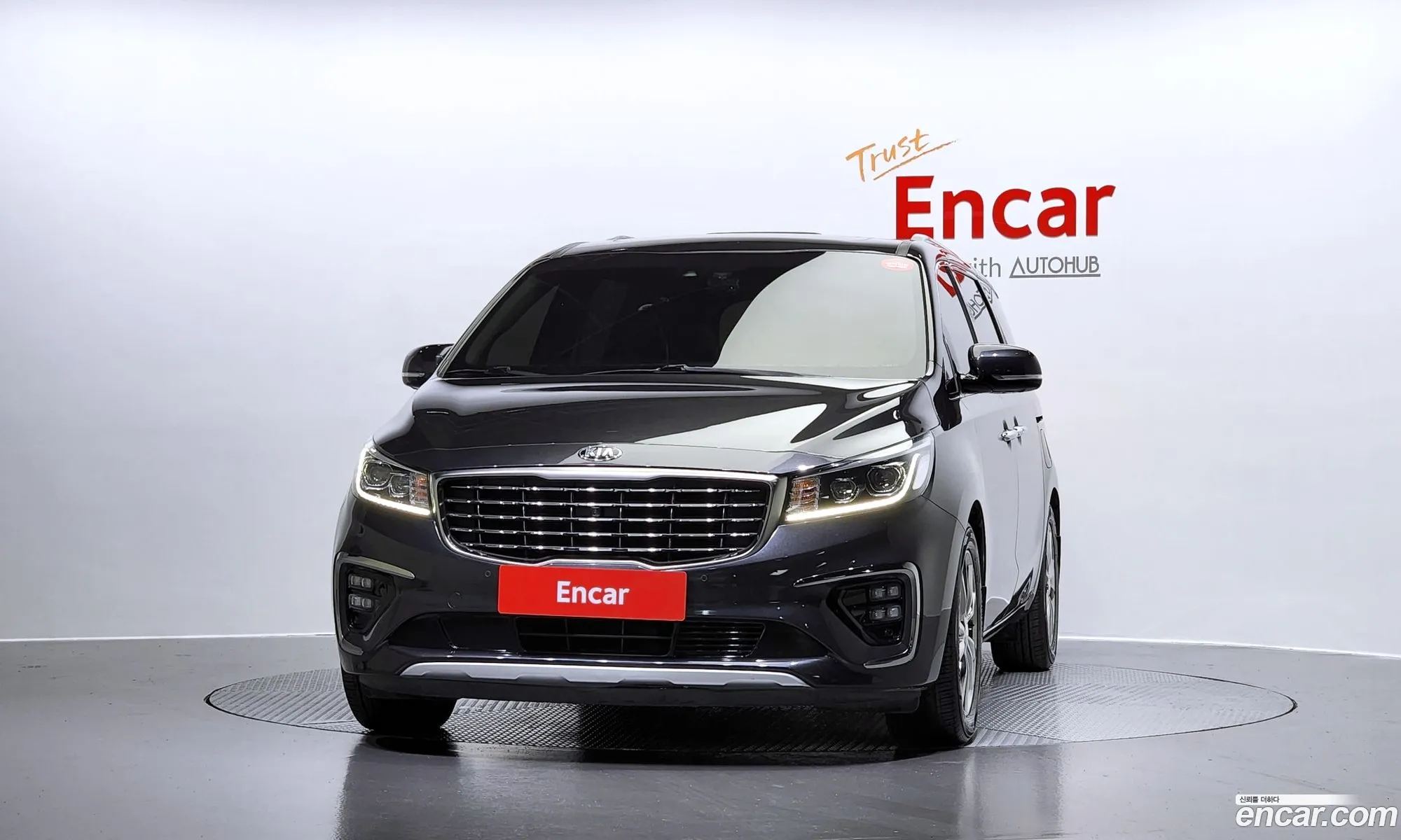 Kia Carnival Iii Gasoline 9-Seater Noblesse Special 2019 - фотография 18060679