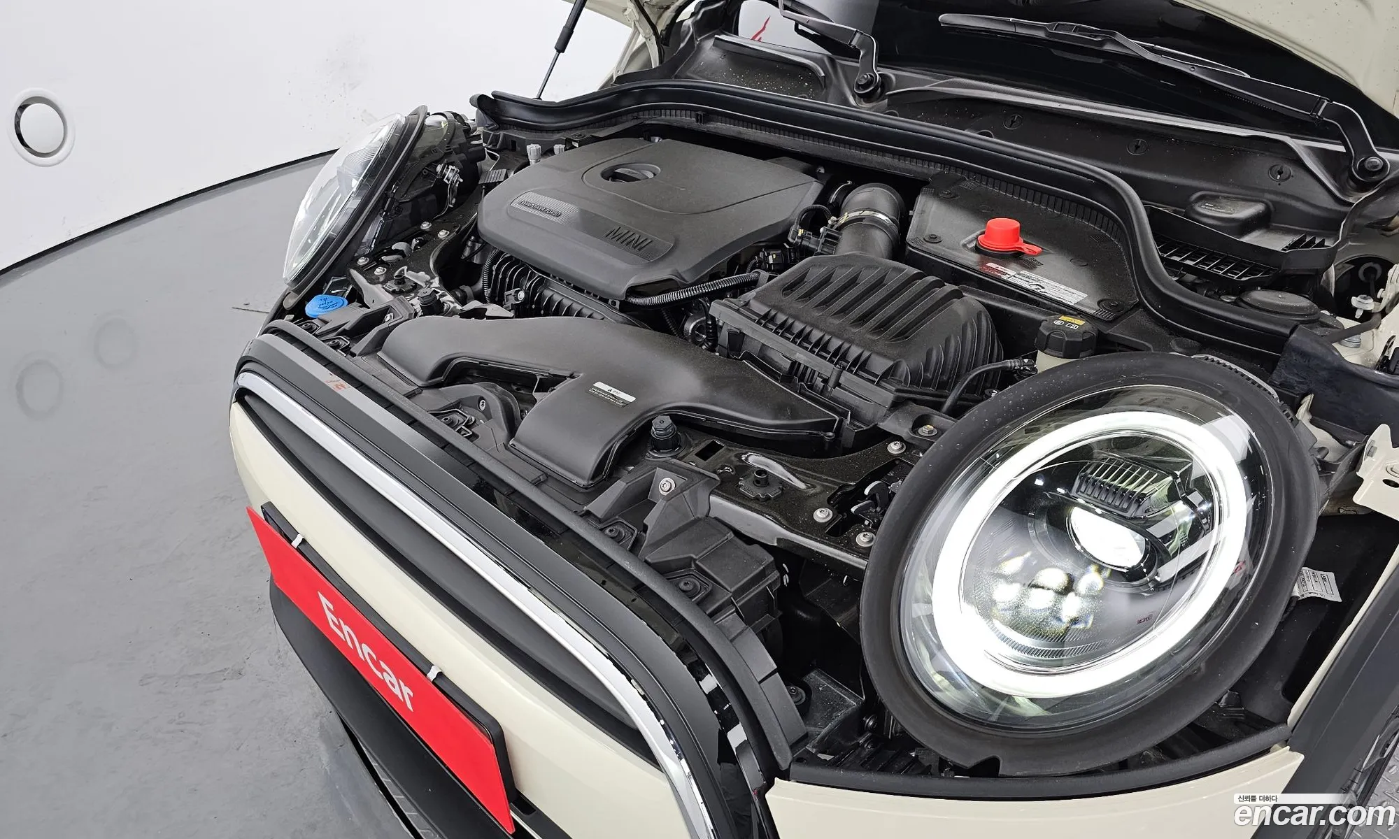 Mini Cooper Classic 2022 - фотография 4455070