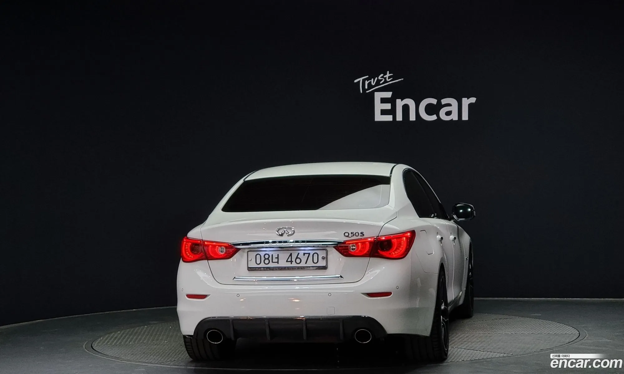 Infiniti Q50 35 Hybrid High Tech 2015 - фотография 3795167