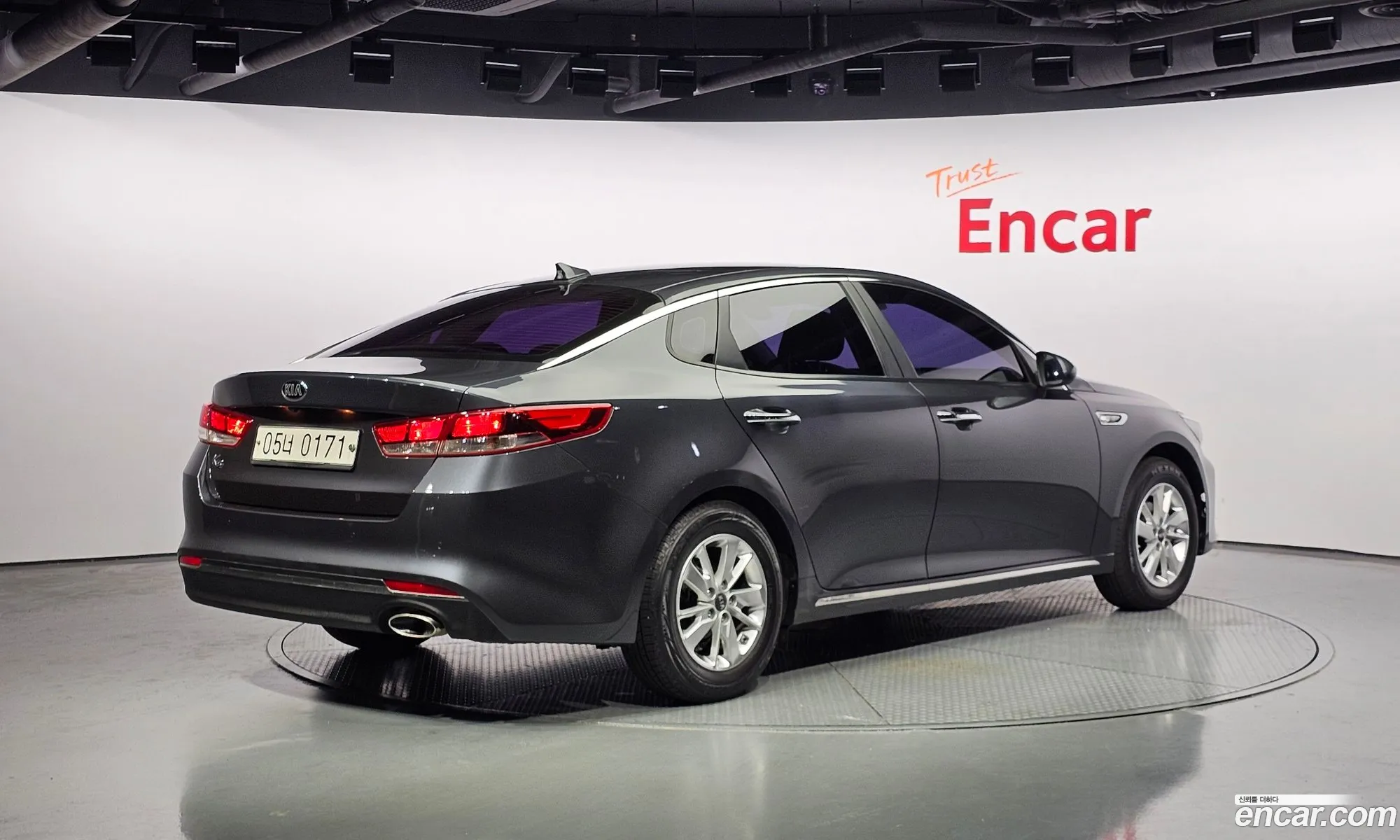 Kia K5 Ii Lpi Sx 2016 - фотография 11823539