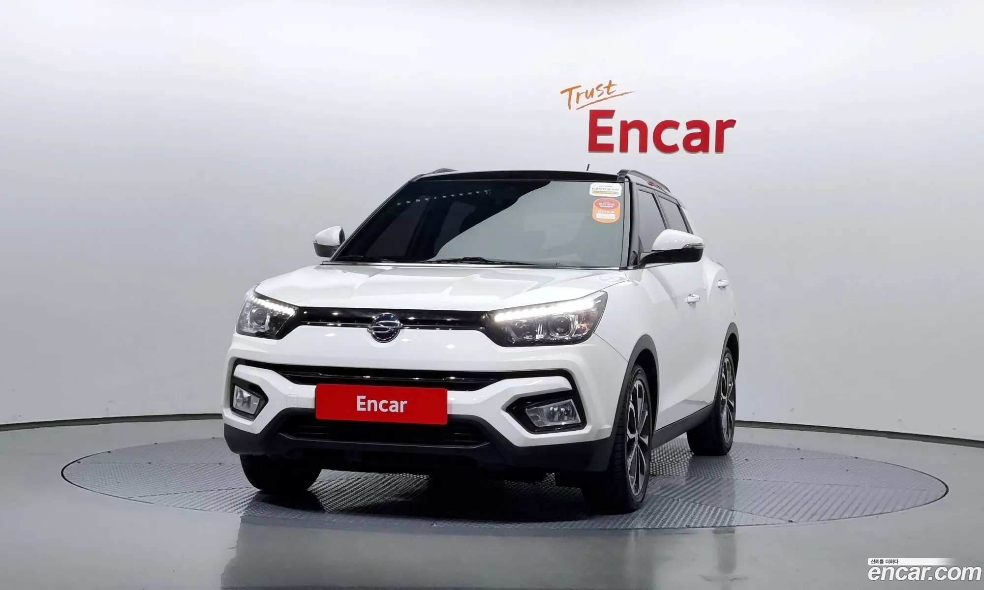 Ssangyong Tivoli Tivoli Vx 2Wd 2018 - фотография 17505732