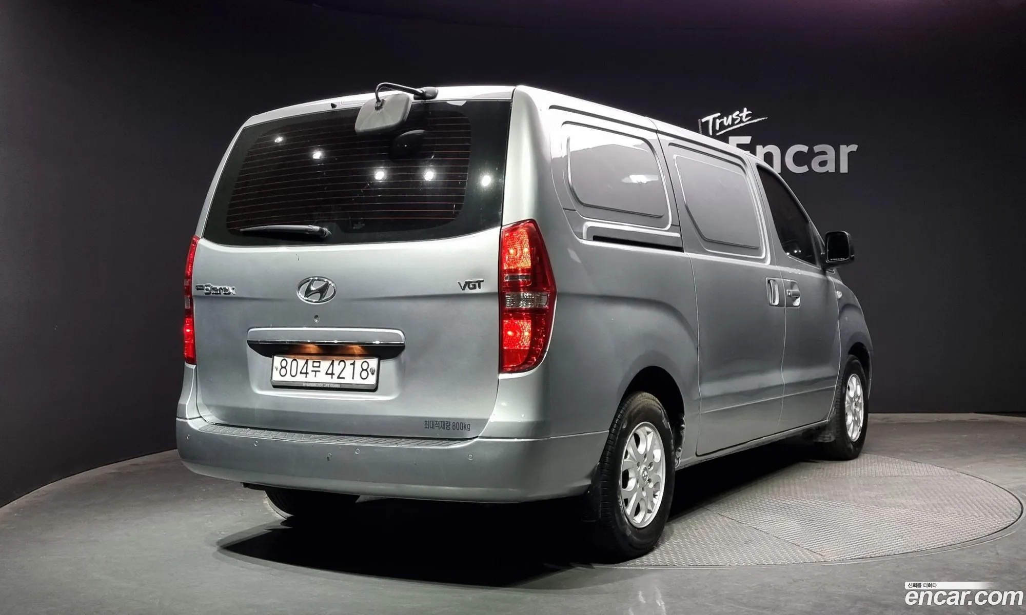 Hyundai Starex 3-Seater Van 2015 - фотография 16069265