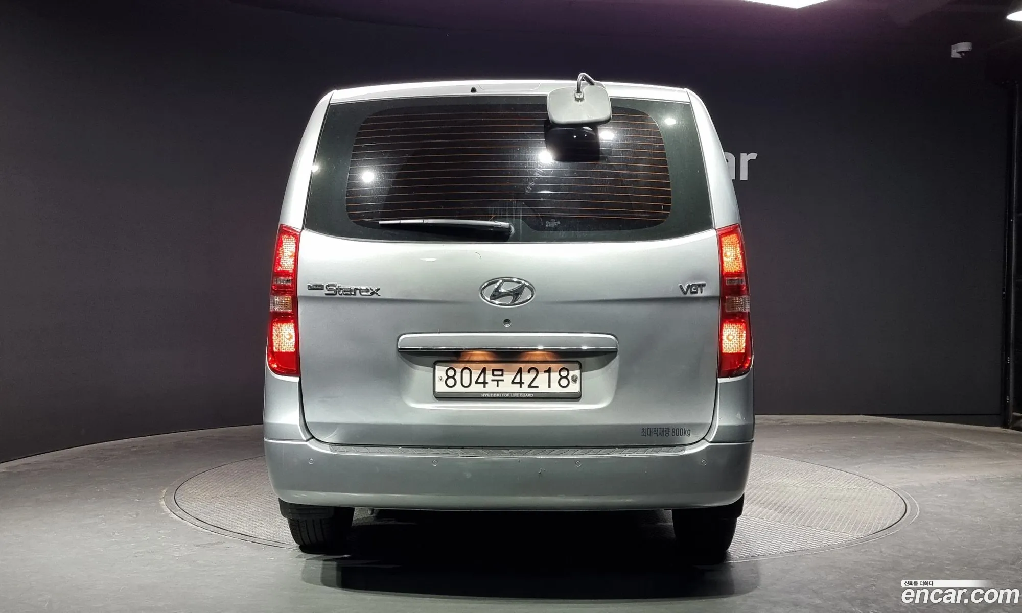 Hyundai Starex 3-Seater Van 2015 - фотография 16069267