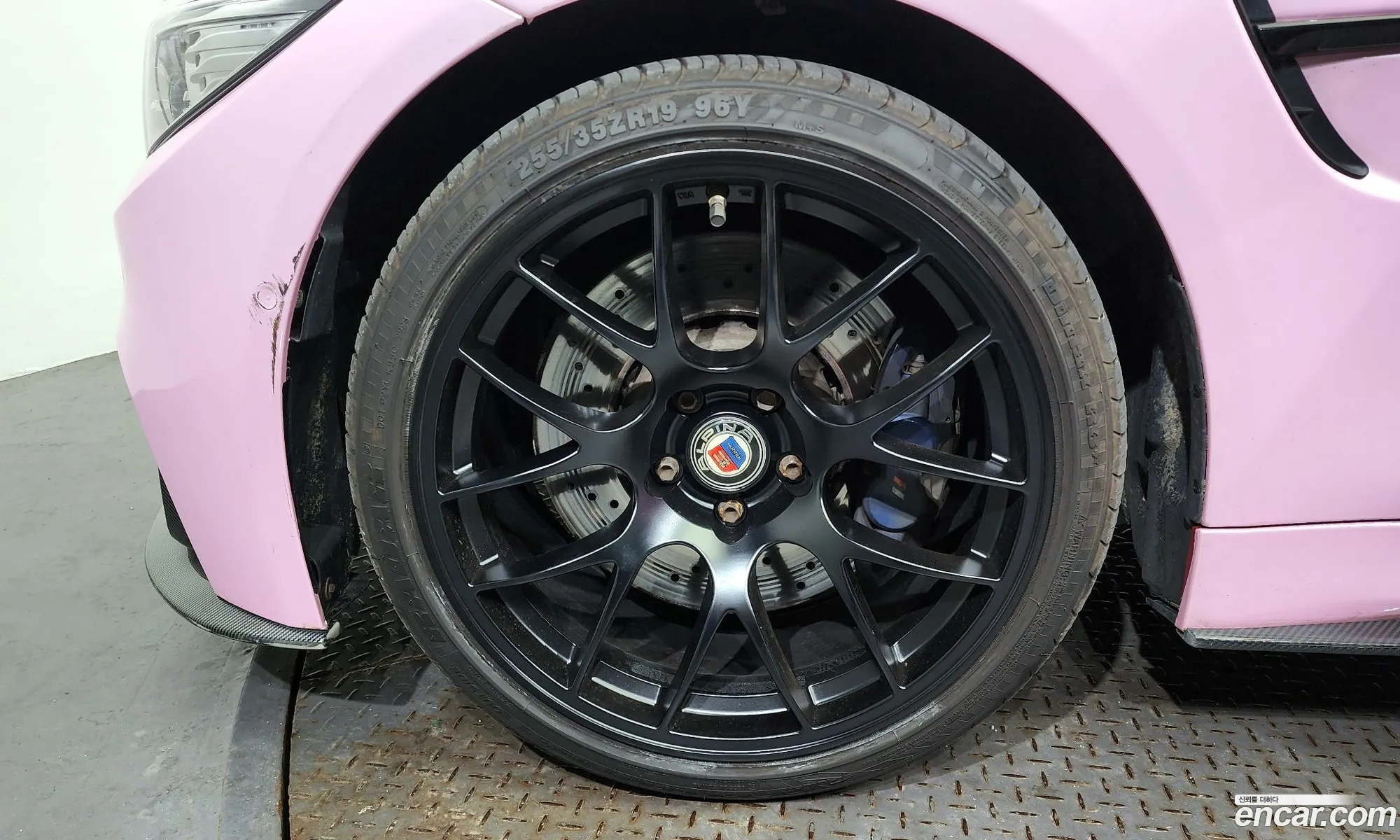 BMW M4 M4 Convertible Performance Silencer Edition 2016 - фотография 266180