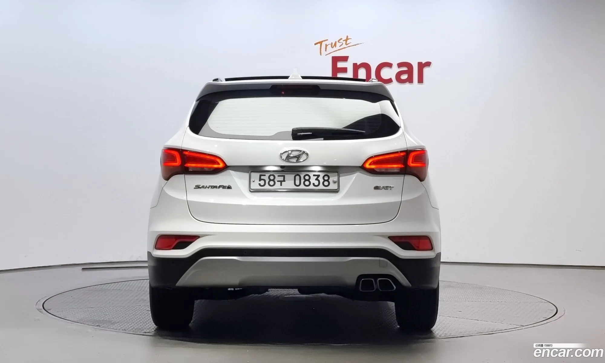 Hyundai Santa Fe Iii Diesel 20 2Wd 2016 - фотография 15710920