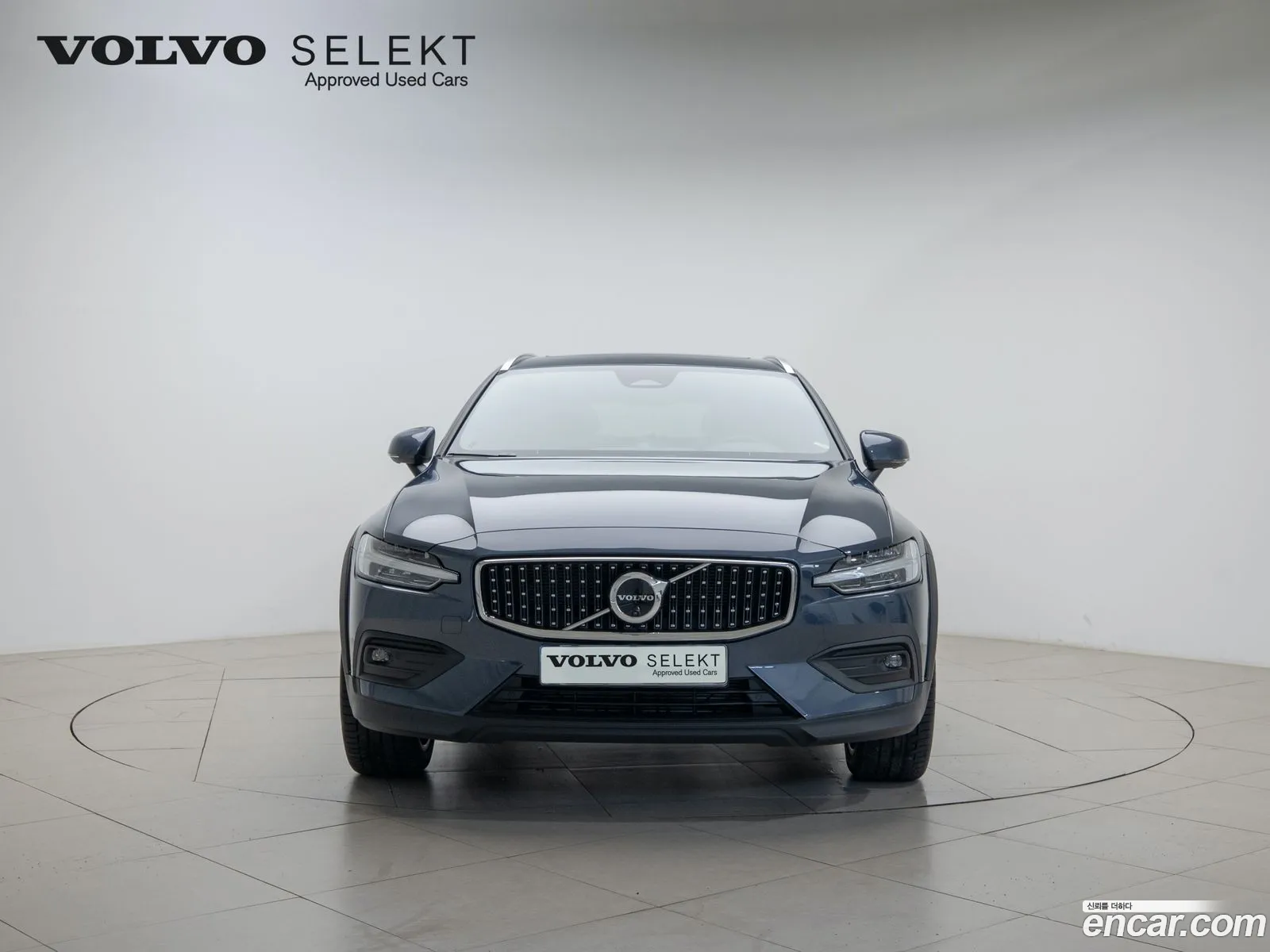 Volvo V60 B5 Ultimate Awd 2024 - фотография 14715687