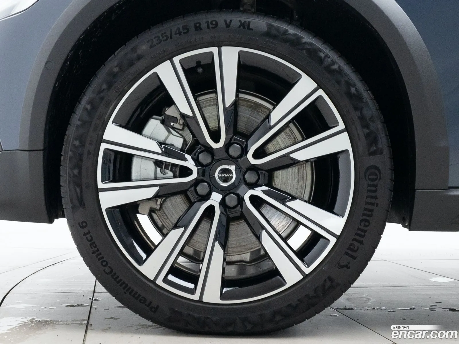 Volvo V60 B5 Ultimate Awd 2024 - фотография 14715690