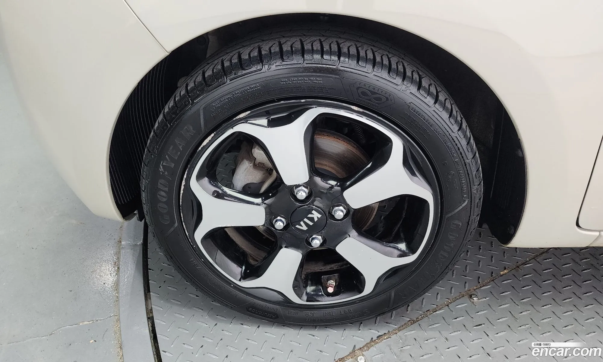 Kia Ray Prestige Bi-Fuel 2016 - фотография 15721217
