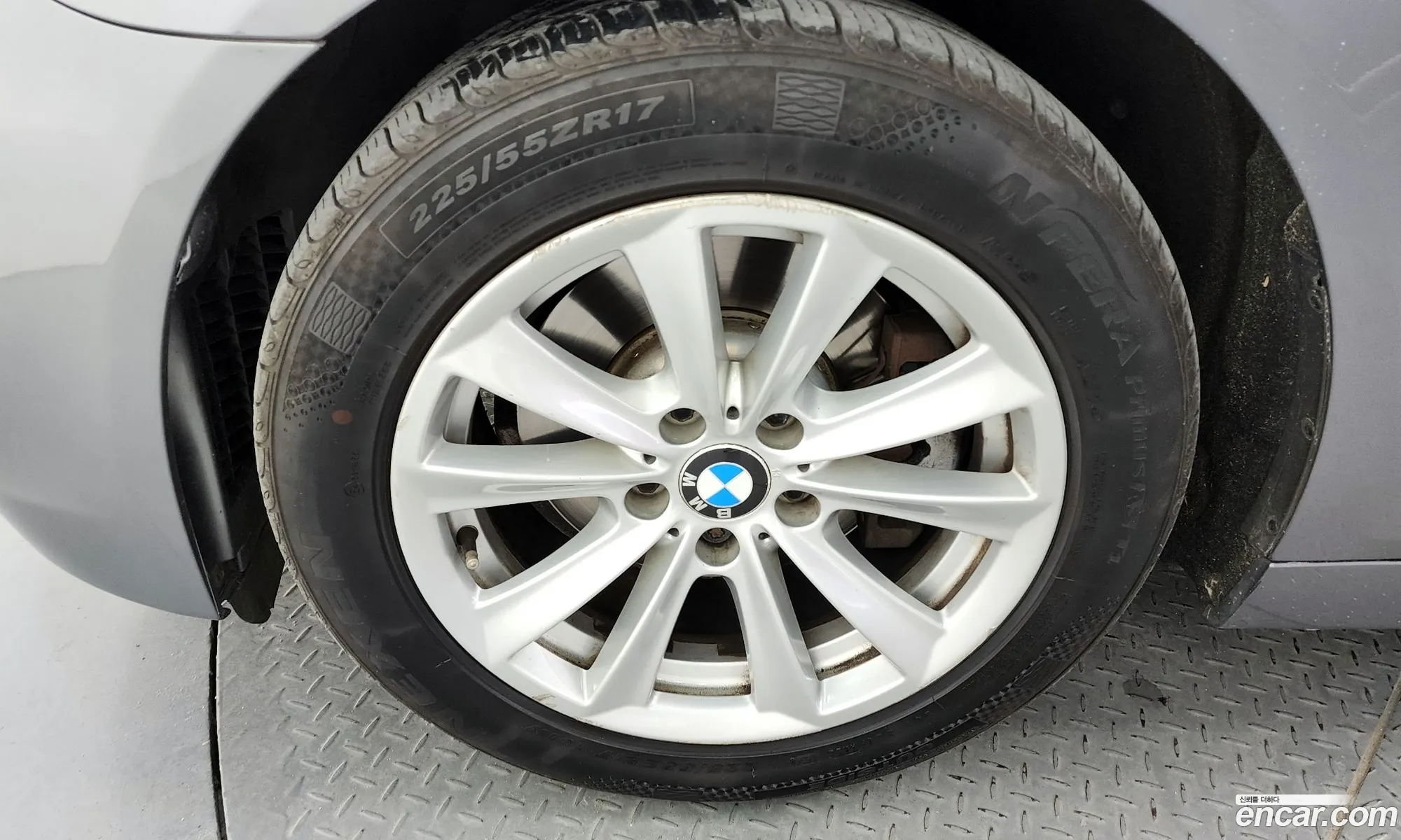 BMW 5 Series F10 525D xDrive - фотография 13393832