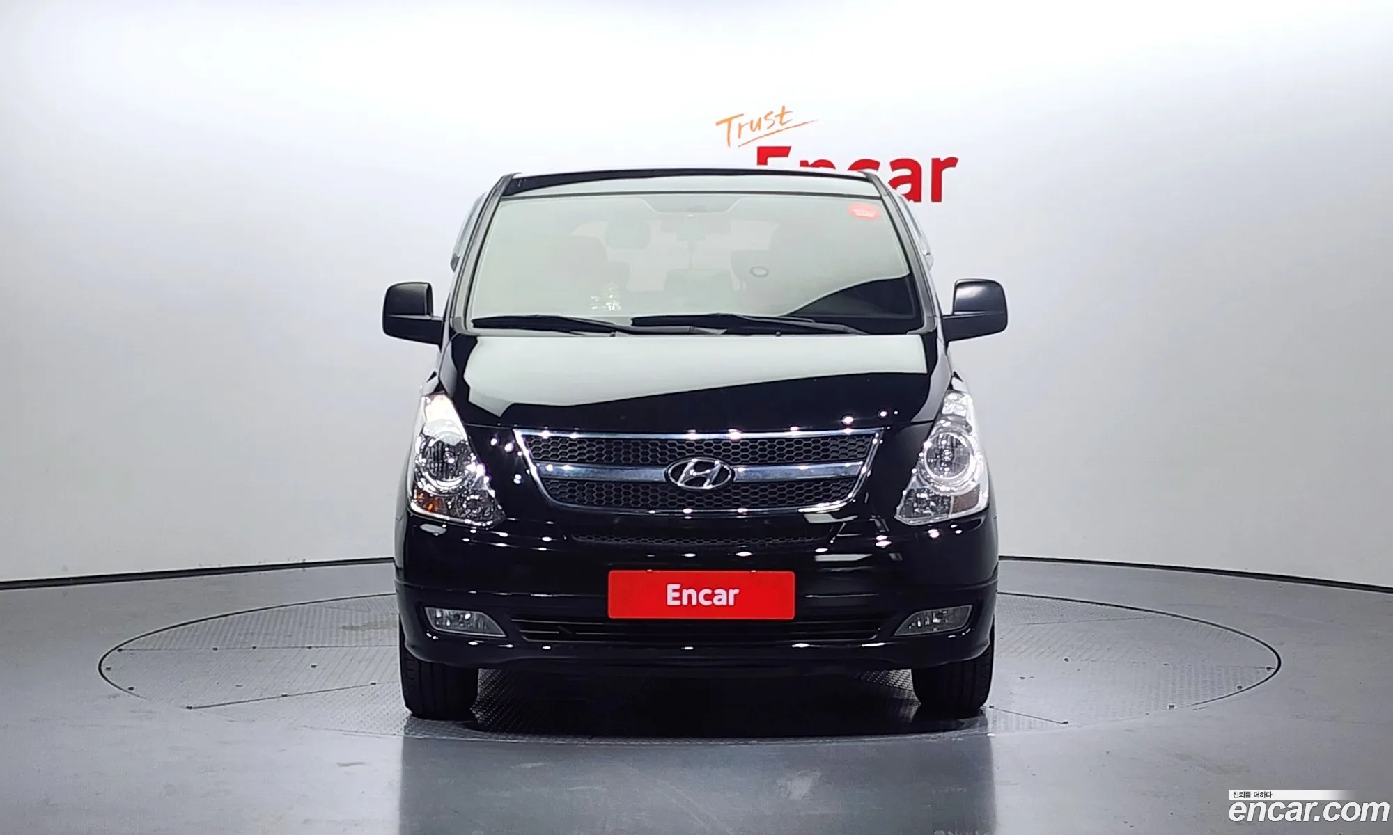 Hyundai Starex 11-Seater Wagon 2011 - фотография 14257985