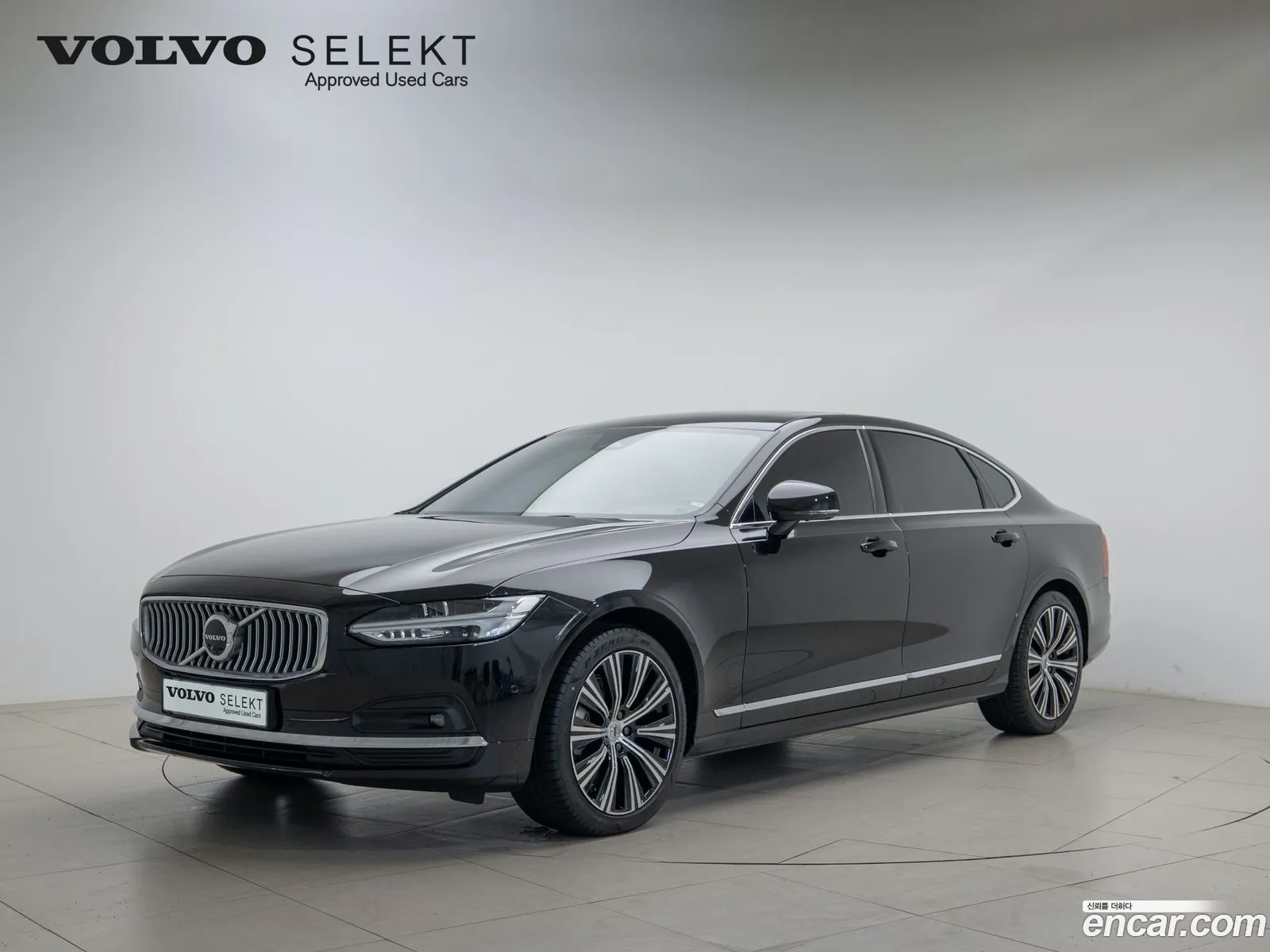 Volvo S90 B5 Ultimate Bright 2024 - фотография 6528542