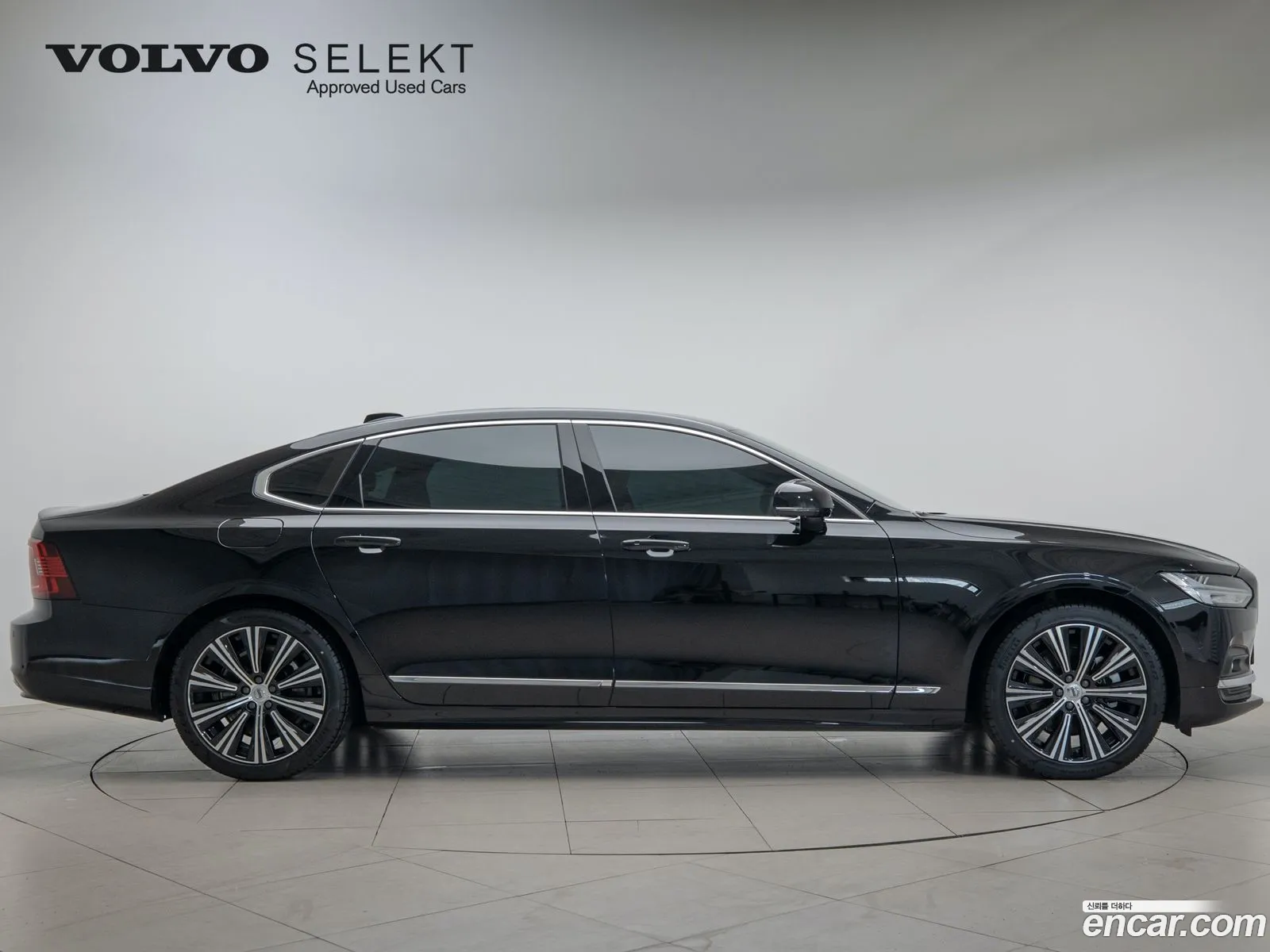Volvo S90 B5 Ultimate Bright 2024 - фотография 6528544