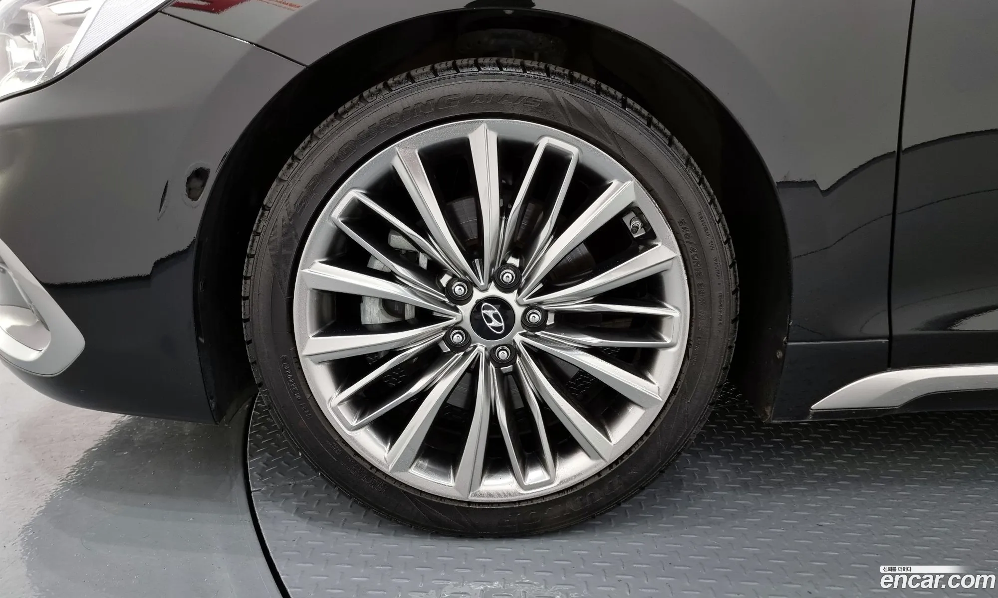 Hyundai Grandeur Vi 30 Exclusive 2018 - фотография 13392699