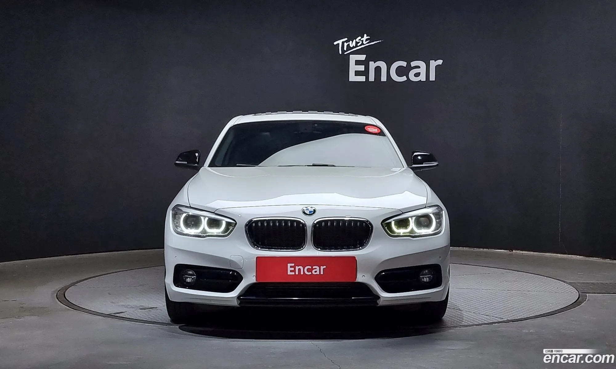 BMW 1Er 118D Sport 5 Door 2017 - фотография 6119