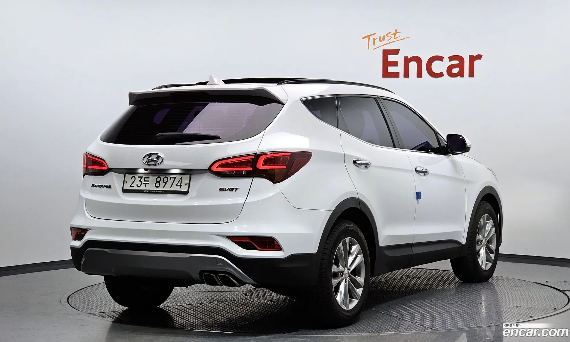 Hyundai Santa Fe Iii Diesel 20 2Wd 2016 - фотография 15926149