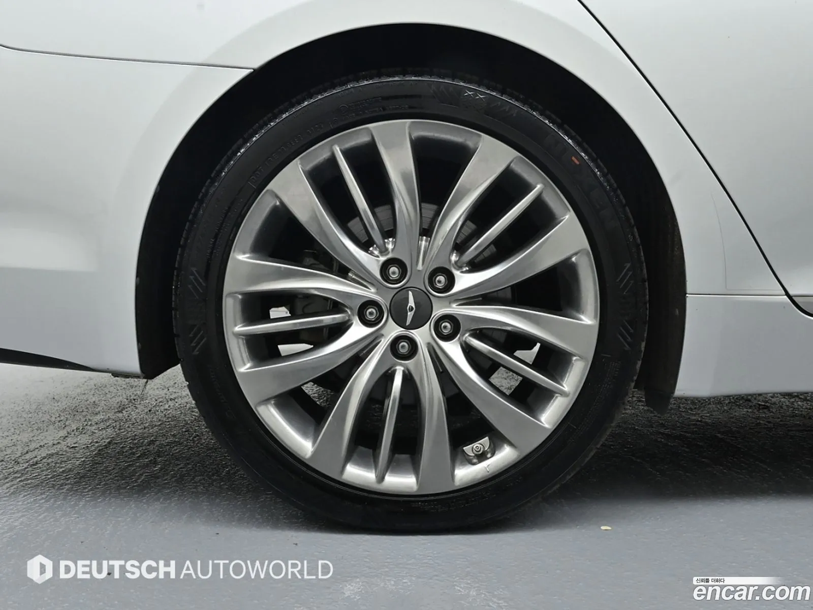 Genesis G80 I 33 Gdi Awd 2017 - фотография 17958563