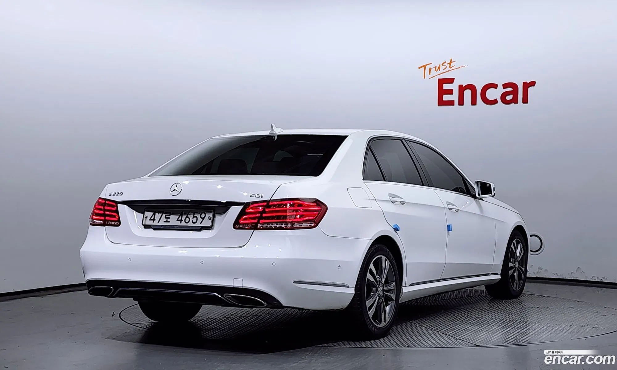 Mercedes-Benz E-Klasse E220 Cdi Avantgarde 2016 - фотография 12040509
