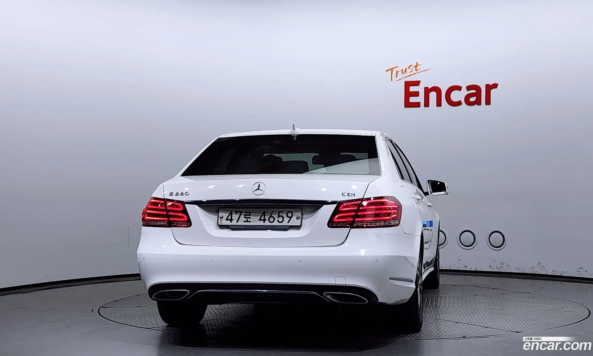 Mercedes-Benz E-Klasse E220 Cdi Avantgarde 2016 - фотография 12040511