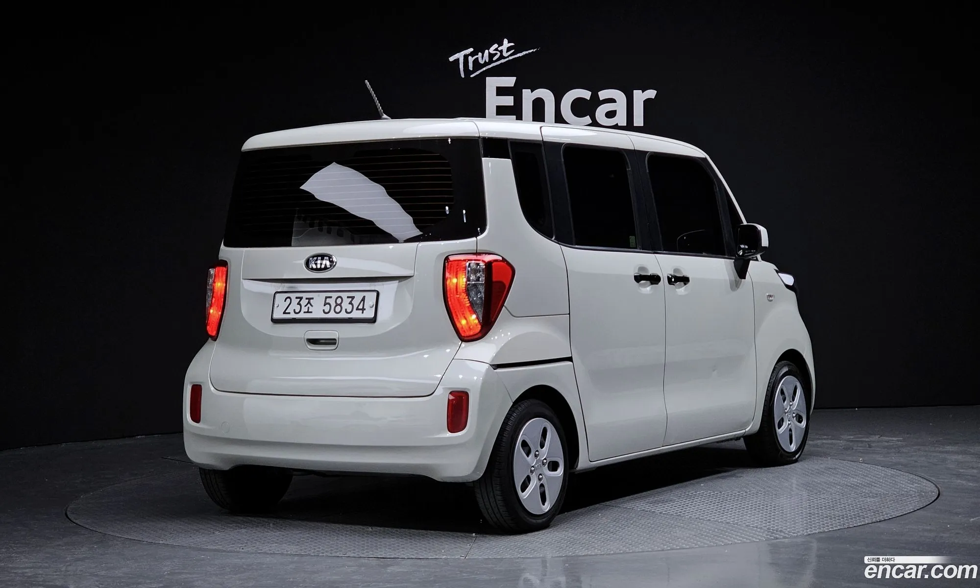 Kia Ray Van 2015 - фотография 19671795