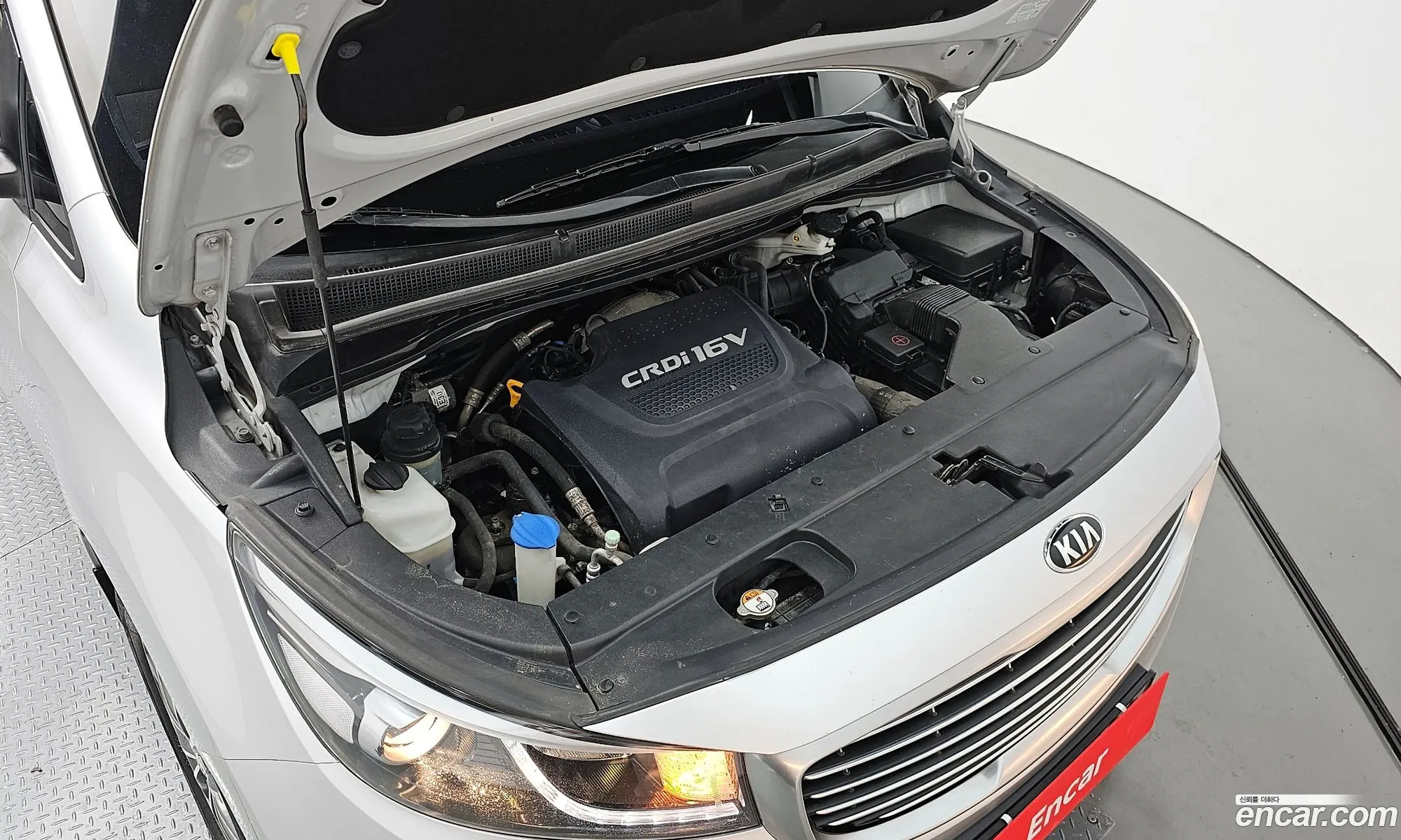 Kia All New Carnival 9-Seater Luxury - фотография 17941491