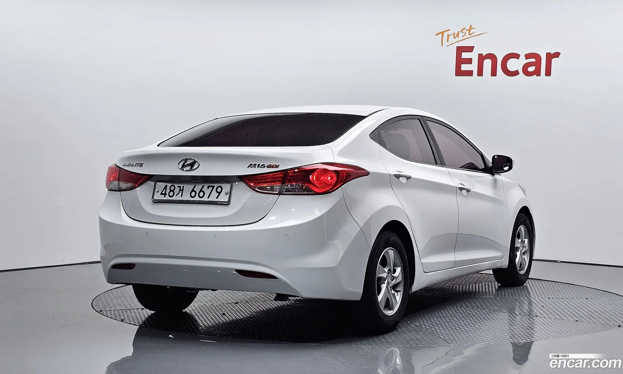 Hyundai Avante Md M16 Gdi Deluxe - фотография 15161058