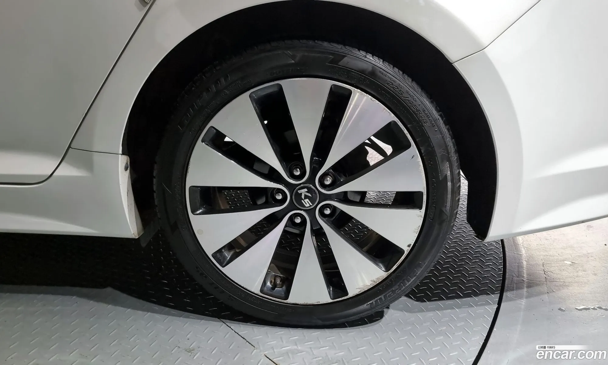 Kia K5 I Lpi Prestige 2013 - фотография 11287514