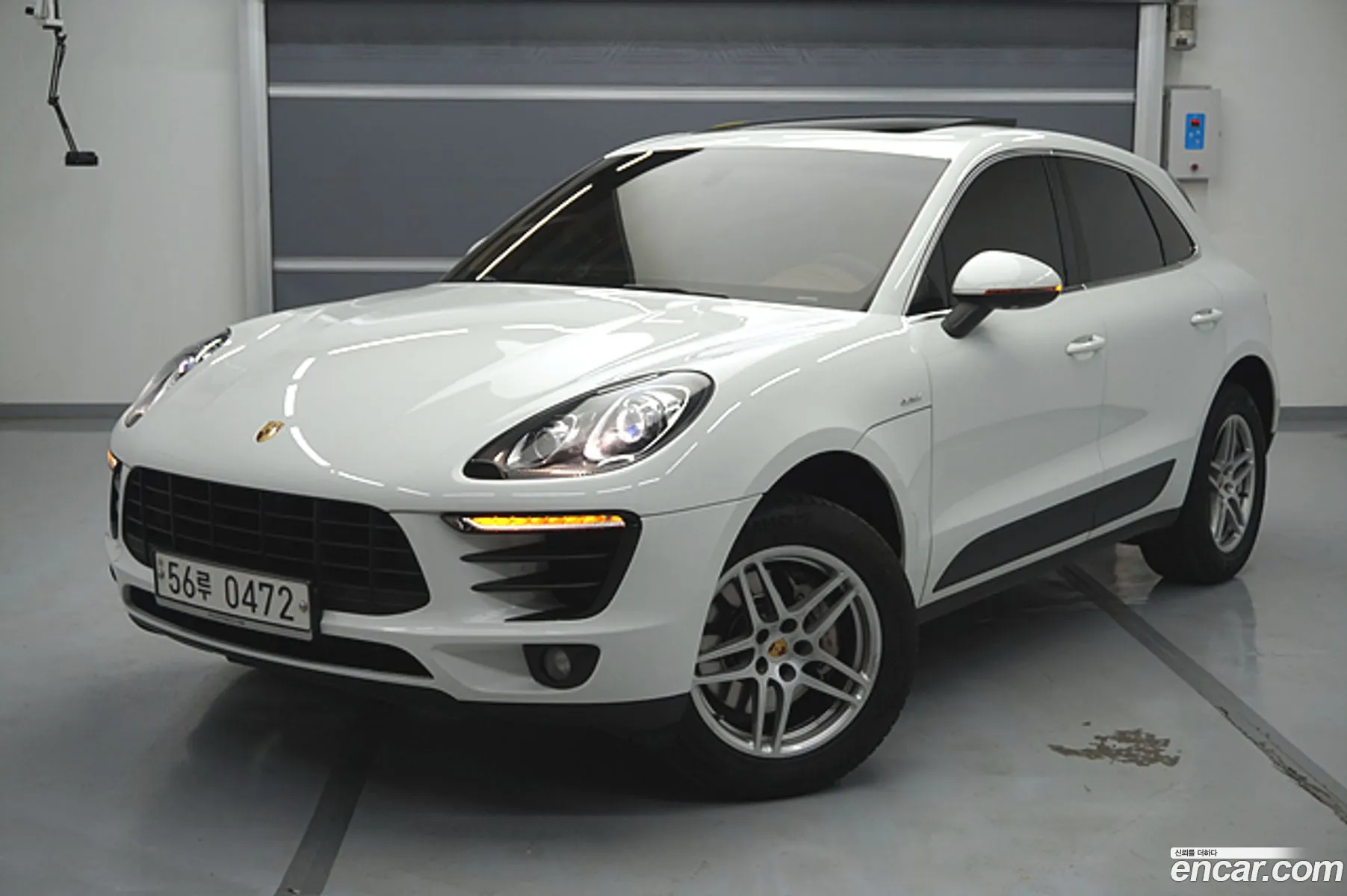 Porsche Macan 30S Diesel 2016 - фотография 4559926